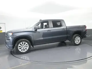 Chevrolet Silverado 1500 Limited 2022 4x4 Custom 4dr Crew Cab 5.8 ft. SB
