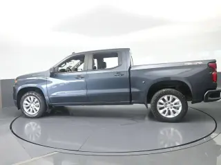 Chevrolet Silverado 1500 Limited 2022 4x4 Custom 4dr Crew Cab 5.8 ft. SB