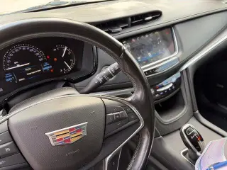 Cadillac XT5 2019 4x4 Lujo 4dr SUV