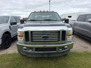 Ford F-250 Super Duty 2010 4x4 XLT 4dr SuperCab con cabina de 6.8 ft. Pickup