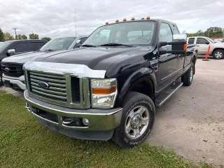 Ford F-250 Super Duty 2010 4x4 XLT 4dr SuperCab con cabina de 6.8 ft. Pickup
