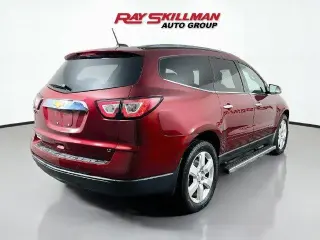 Chevrolet Traverse 2017 LT 4 SUV w/1LT