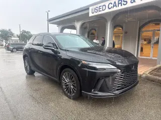 Lexus RX 350 2023 Luxury SUV de 4 puertas