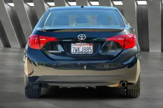 Toyota Corolla 2017 SE 4dr Sedán CVT