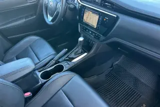 Toyota Corolla 2017 SE 4dr Sedán CVT