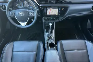 Toyota Corolla 2017 SE 4dr Sedán CVT