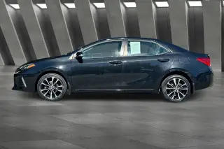 Toyota Corolla 2017 SE 4dr Sedán CVT