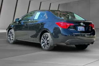 Toyota Corolla 2017 SE 4dr Sedán CVT