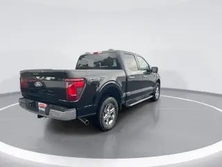 Ford F-150 2024 4x4 XLT 4 puertas SuperCrew 5.5 pies SB