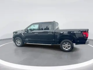 Ford F-150 2024 4x4 XLT 4 puertas SuperCrew 5.5 pies SB