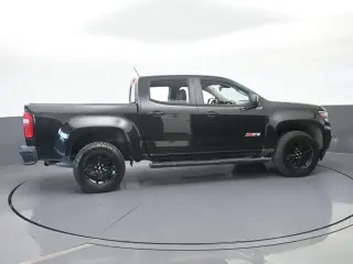 Chevrolet Colorado 2022 4x2 Z71 Cabina Diaria 5 pies. SB