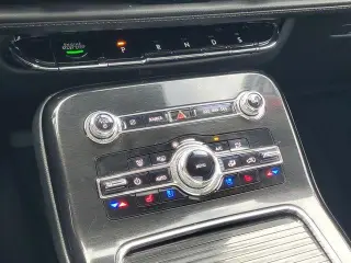 Lincoln Nautilus 2022 AWD Reserve 4dr SUV