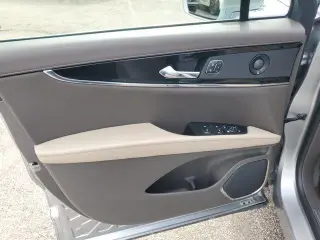 Lincoln Nautilus 2023 AWD Reserve 4dr SUV