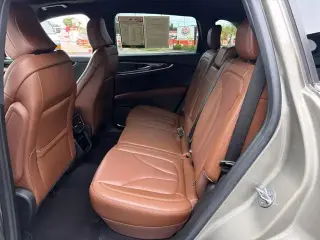 Lincoln Nautilus 2023 Reserve 4dr SUV