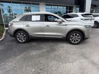 Lincoln Nautilus 2023 Reserve 4dr SUV