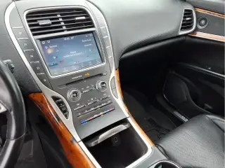 Lincoln Nautilus 2020 Reserve 4dr SUV