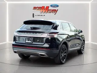 Lincoln Nautilus 2023 AWD Reserve 4dr SUV