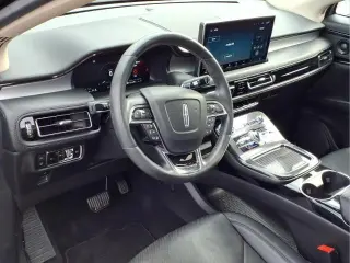 Lincoln Nautilus 2023 AWD Reserve 4dr SUV