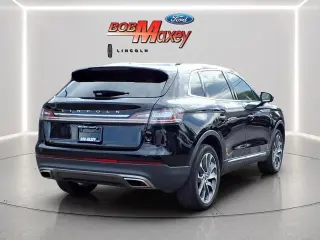 Lincoln Nautilus 2023 AWD Reserve 4dr SUV