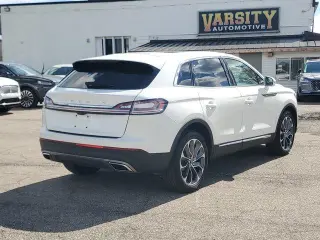 Lincoln Nautilus 2023 AWD Reserve 4dr SUV