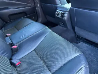 2013 Lexus LS