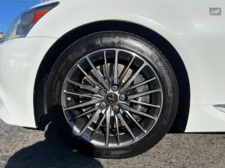 2013 Lexus LS
