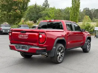 GMC Canyon 2023 4x4 AT4 4dr Crew Cab 5 ft. SB