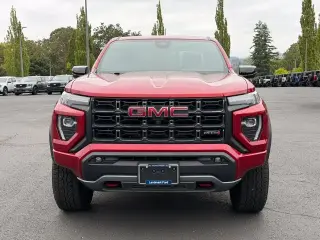 GMC Canyon 2023 4x4 AT4 4dr Crew Cab 5 ft. SB
