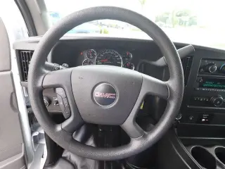 GMC Savana 2025 2500 3dr Cargo Van