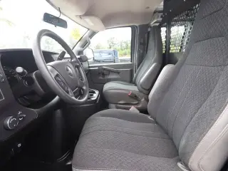 GMC Savana 2025 2500 3dr Cargo Van