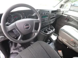 GMC Savana 2025 2500 3dr Cargo Van