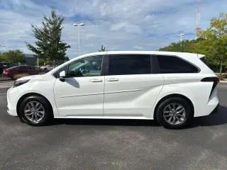 2024 Toyota Sienna