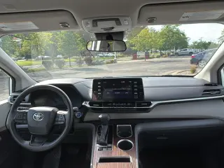 2024 Toyota Sienna