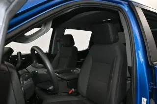 Chevrolet Silverado 1500 2024 4x2 Custom 4 puertas Cabina Crew 5.8 pies SB