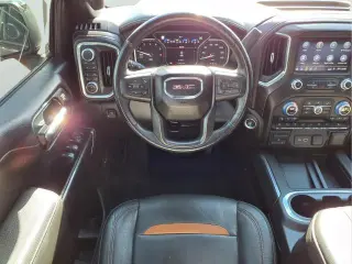 GMC Sierra 1500 2019 4x4 AT4 4dr Crew Cab 5.8 ft. SB