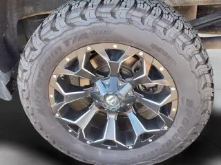 GMC Sierra 1500 2019 4x4 AT4 4dr Crew Cab 5.8 ft. SB