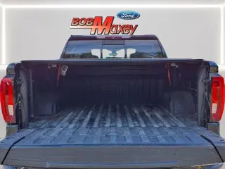 GMC Sierra 1500 2019 4x4 AT4 4dr Crew Cab 5.8 ft. SB