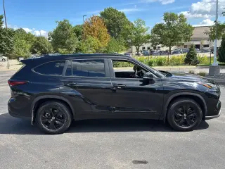 2025 Toyota Highlander Hybrid