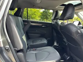 2024 Toyota Highlander