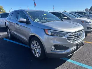 Ford Edge 2022 AWD Titanium 4dr Crossover