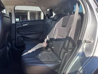 Ford Edge 2022 AWD Titanium 4dr Crossover