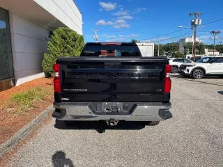 Chevrolet Silverado 1500 Limited 2022 4x4 LT 4dr Double Cab 6.6 ft. SB w/2FL