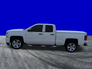 Chevrolet Silverado 1500 2017 4x2 Custom 4dr Double Cab 6.5 ft. SB