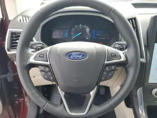 Ford Edge 2024 AWD Titanium 4dr SUV