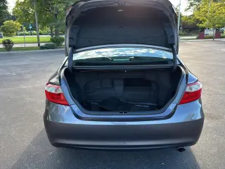 2017 Toyota Camry Hybrid