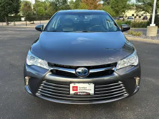 2017 Toyota Camry Hybrid