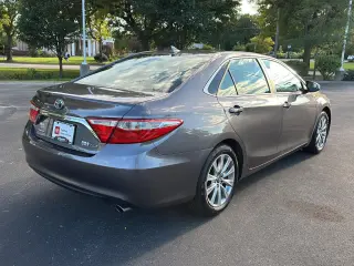 2017 Toyota Camry Hybrid