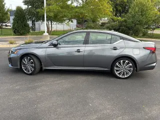 2023 Nissan Altima