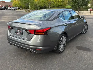 2023 Nissan Altima