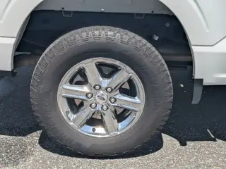 Ford F-150 2025 4x4 XLT 4dr SuperCrew 5.5 ft. SB